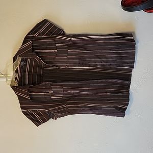 Short sleeve button up